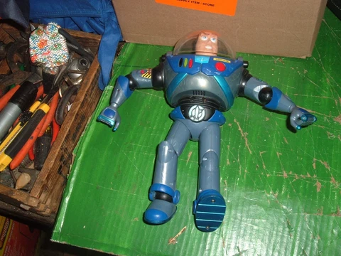 Hasbro Search  Rescue Buzz Lightyear Toy Story 2001 Blue Gray RARE Works Cover
