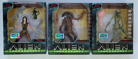ALIEN RESURRECTION HASBRO SIGNATURE SERIES 3 FIGURES WARRIOR RIPLEY NEWBORN 1997 Cover
