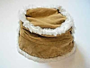 Wilsons Leather Girl's Faux Fur Camel Suede Leather Bucket Hat Size L NWOT - Picture 1 of 3