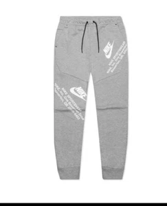 Nike Men's Sportswear Tech Fleece Joggers Dark Grey Heather DM6480-063 AUTHENTIC - Picture 1 of 6