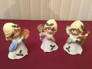 Vintage Christmas Angels, 3 Figurines, Instruments Holly #5612, Homco - Picture 1 of 9