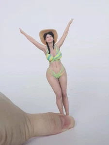 1/18 1/16 1/12 Miniatures Sunlight Bikini Girl Scene Figures For Cars Vehicles - Picture 1 of 8