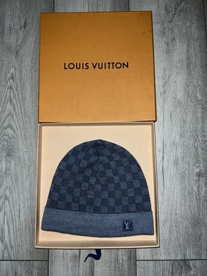 Louis Vuitton Beanie Petit Damier - Image 1 of 4