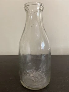 Vintage Maple Leaf Dairy 1 Qt Milk Bottle Embossed - Picture 1 of 7