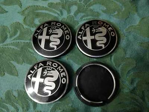 Loghi ruota Tappetti coprimozzo nero cromo 50mm Alfa Romeo MiTo 147 GT - Imagen 1 de 1