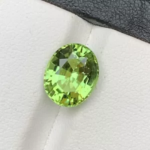 Light Green Natural Peridot Ring Loose Gemstone 4.20 Ct Oval Cushion Cut Jewelry - Picture 1 of 11