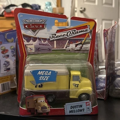 Novo DUSTIN MELLOWS #7 - Disney PIXAR World of Cars - MEGA TAMANHO - SUV Race-O-Rama - Imagem 1 de 4