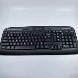 Logitech MK335 Full Size Wireless Combo mit Media Shortcut Taste & optischer Maus Neu im Karton - Bild 1 von 9