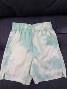 Adidas Shorts NWT Boy’s XS Size 7 Almost Lime - Picture 1 of 4