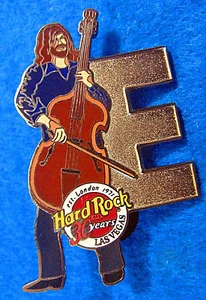 LAS VEGAS HUGH McDOWELL *ELO* LETRA E SERIE DE MÚSICOS Hard Rock Café PIN LE - Imagen 1 de 1