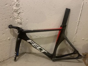Felt model TK FRD frame, size 57, track use only, no crashes - Picture 1 of 12