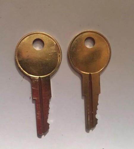 2 Replacement Office Furniture Keys for Codes DF1 to DF61 Key | eBay