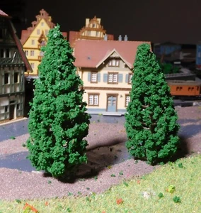 10 dunkelgrüne Tannen, Nadelbäume, 95 mm hoch - Picture 1 of 12