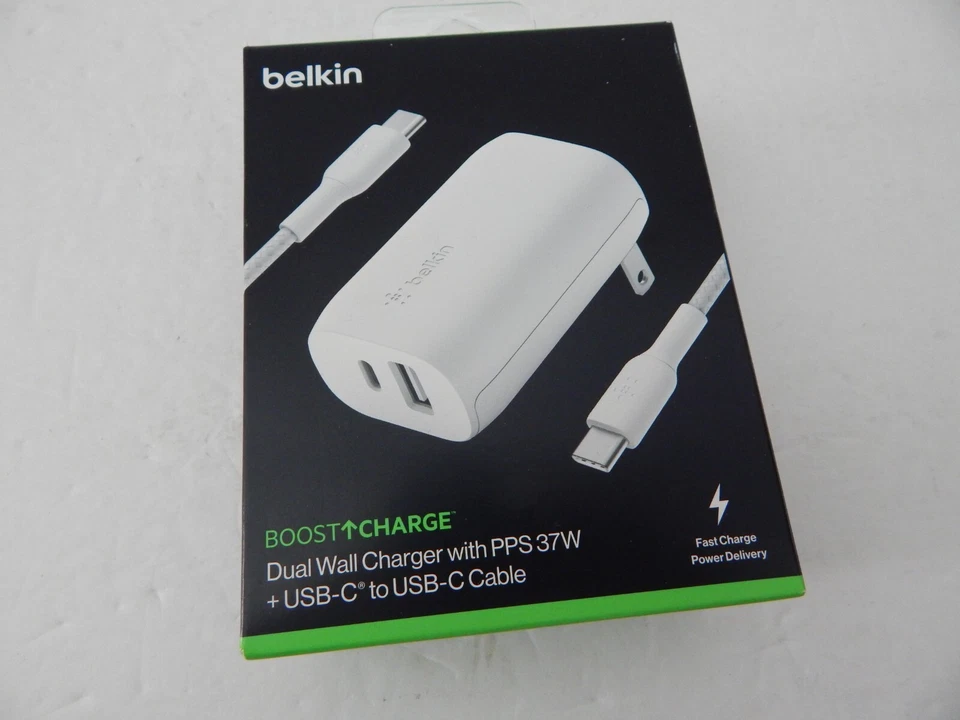 Belkin - BOOSTCHARGE 37W Dual Wall Charger with PPS USB-A and USB-C - WCB007DQ