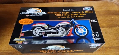 Racing Champions Authentic Screamin Eagle/Vance & Hines NHRA Pro Stock Bike 1:9 - Image 1 of 4