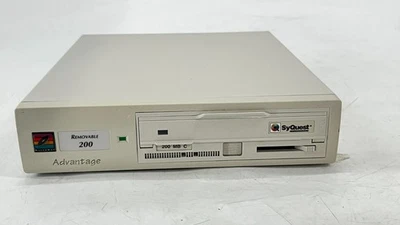 SYQUEST ADV200RE MicroNet removable 200 MB C Drive - Image 1 of 4