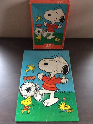 Springbok "Футбол мяч!" Детская футбольная головоломка Snoopy Peanuts 25 предметов - Изображение 1 из 4