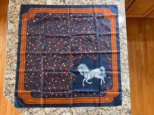 VINTAGE 1990 AVON MAGICAL UNICORN SQUARE 30X30 SCARF w/ FLORAL ACCENTS NWT - Picture 1 of 8