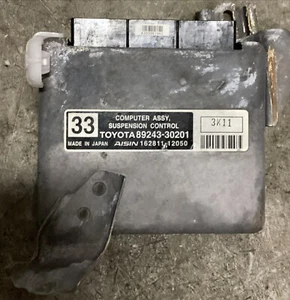 14 15 LEXUS GS350 MÓDULO DE CONTROL DE SUSPENSIÓN ADAPTATIVA ORDENADOR 89243-30201 - Imagen 1 de 2