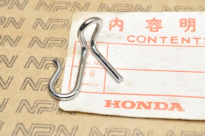 NOS 本田 MR50 XL100 XL125 XR75 前刹车电缆导夹 45469-116-670 — 第 1/2 张图片