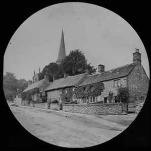 ANTIQUE Magic Lantern Slide UNIDENTIFIED VILLAGE C1890 VICTORIAN PHOTO COTTAGES - Picture 1 of 2