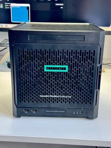 HPE ProLiant MicroServer Gen10 - APU AMD X3216 - 8 GB ECC RAM - Foto 1 di 8