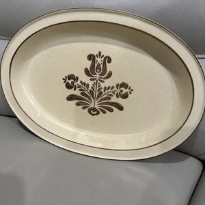 Vintage Pfaltzgraff Village 14" x 10" Oval Serving Platter - Picture 1 of 8