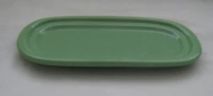 SCARCE C. 1950 “McCOY” POTTERY “7013 USA” SPRING GREEN BUTTER DISH 7¼”x 3½” - Picture 1 of 4