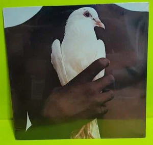 Santana - Santana's Greatest Hits - 1974 - JC 33050 New - Sealed - Vinyl - Picture 1 of 2