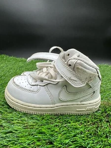 Jungen Nike Air Force 8c Gebraucht High Top - Bild 1 von 4