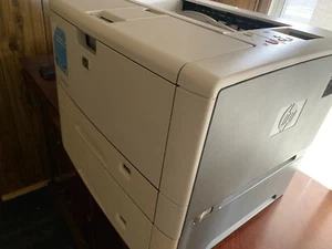 HP LaserJet 5200dtn Printer Excellent Condition - Picture 1 of 4