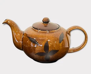Tetera de cerámica vintage marrón con diseño de flores - Imagen 1 de 8