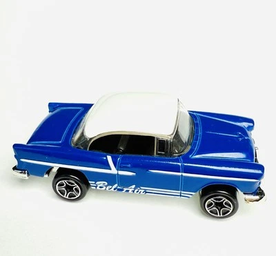 Chevy Bel Air 1998 Matchbox '55 techo rígido azul fundido a presión 1:65 juguete a rayas de coche Foto 1 de 4