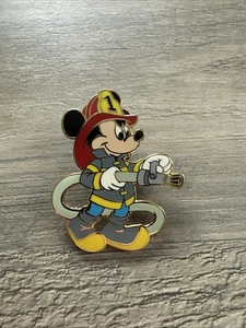 Spilla Disney 00171 MICKEY FIRE MAN FIGHTER AP produzione Campione Artist Proof LE 24 - Foto 1 di 2