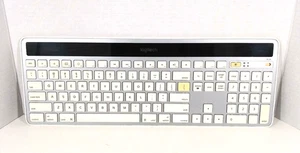 Logitech K750 Wireless Solar Keyboard - NO Receiver - White (NEEDS NEW BATTERY!) - Picture 1 of 3