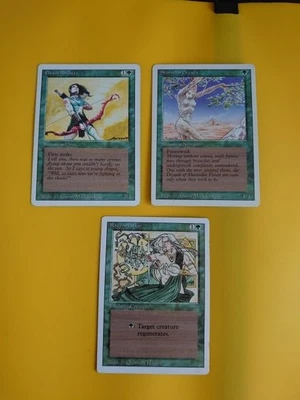 Regeneration, Shanodin Dryads,Elivhs Archers MTG 3 Card. Revised. Old Vintage. - Image 1 of 4
