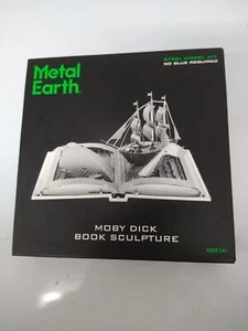 METAL EARTH MOBY DICK BOOK SCULPTURE 3-D LASER-CUT MODEL - Picture 1 of 5