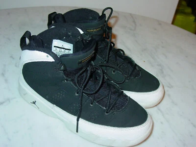 2017 Nike Air Jordan Retro 9 "City of Flight" Negro/Blanco ¡Zapatos juveniles! Talla 3Y Foto 1 de 4