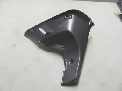 Carenado de cubierta lateral derecha Honda Silverwing Interstate GL 500 1982 64280-MA1-770ZC Foto 1 de 3