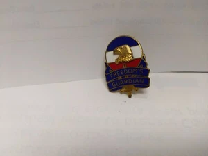 US Army Crest DI/DUI Pin: Regiment - Bild 1 von 3
