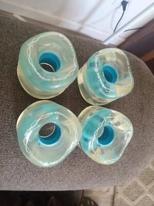 Ruote Skateboard Shark California Roll 78A Cuscinetto 60mm (Confezione da 4)   - Foto 1 di 2