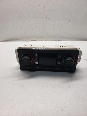 Control de temperatura delantero automático Opt CJ2 06-09 ENVIADO 1426796 Foto 1 de 4