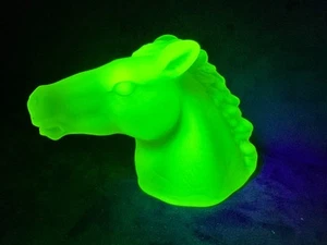 Uranium Glass Horse Bust in Vaseline Frosted Glows Animal Paperweight Figurine - Picture 1 of 15