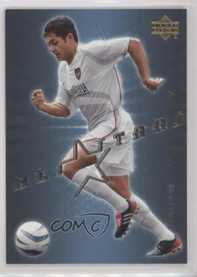 Upper Deck MLS Stars 2004 Amado Guevara #ST21 Rookie RC Foto 1 de 2