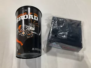 FLYERS 2021-2022 SOUVENIR CUP "BRING IT TO BROAD" & 2023 Ice Cube Mold Tray SGA - Picture 1 of 5