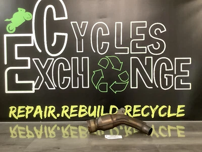 04 05 06 YAMAHA YZF R1 OEM ВЫХЛОПНАЯ СРЕДНЯЯ ТРУБА КАТАЛИЗАТОР SLIPON Y-PIPE 2004-2006 D7 - Изображение 1 из 4