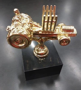 Vintage Solid Metal Hot Rod Tractor Trophy Topper Hood Ornament Car Club - Picture 1 of 7