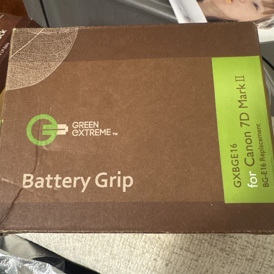 Green Extreme BG-E16 Battery Grip for Canon 7D Mark II DSLR Camera #GX-BG-E16