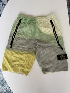 Kindershorts von Stone Island - Bild 1 von 5