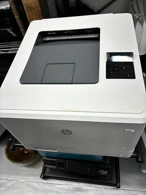 Impresora láser de red dúplex HP Color LaserJet Pro M452dn CF389A, atascos de papel Foto 1 de 4